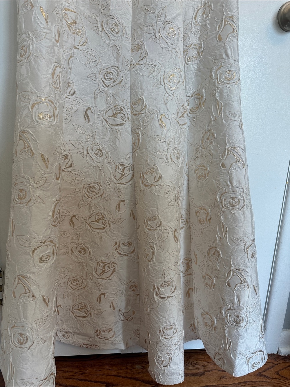 ALFRED SUNG Ivory and Gold Floral Brocade A-Line Wedding Dress- NWT - Picture 6 of 10
